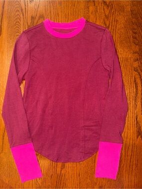 Maeve Anthropologie Burgundy Longsleeve With Pink Sweater Sleeves Size XS